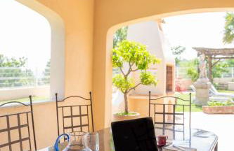 Villa Lazuel, piscine privée chauffée, vue panoramique et jardin clos - Foto 26