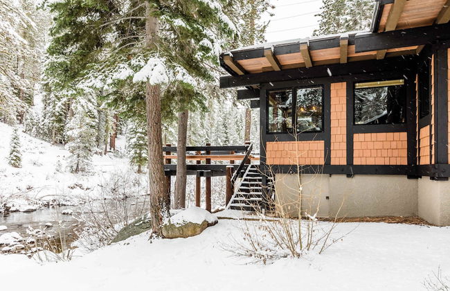 Joy on the River Stunning Waterfront Home for 10 - Foto 43