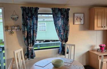 Tranquill caravan with stunning views ideal for relaxation - Foto 18