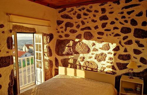 Refúgio d’Aldeia da Serra - Foto 1