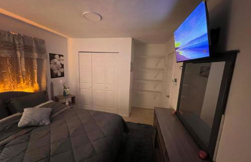 5 Min to Siesta Key Beach Spacious 2BR Getaway - Foto 5