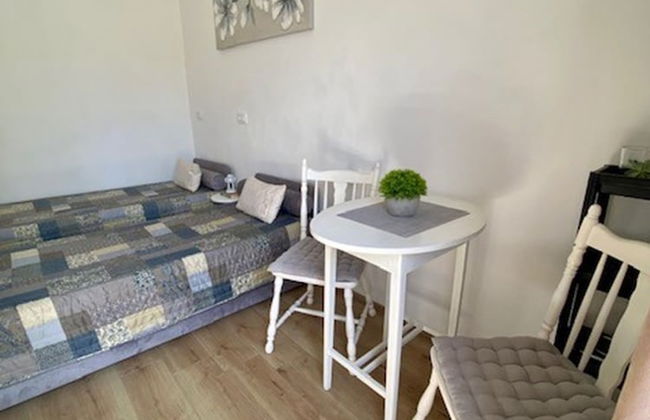 Studios IM - Photo 11