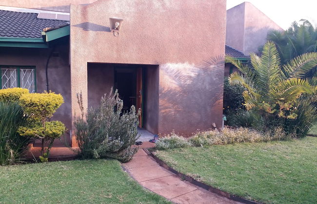 The Best Green Garden Guest House in Harare - Foto 42