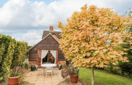 Lovely Comfortable 3 Bed Home, near Worcester - Photo 21