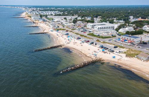 Family Beach Days Dog-Friendly Cape Cod Condo - Foto 2