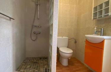 Espectacular villa junto a la playa, piscina privada y vistas al mar - Foto 45