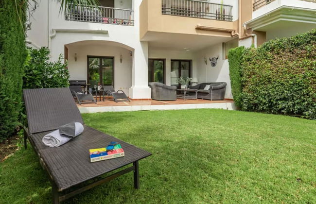 2 Bedrooms - Sleeps 4 - Garden and Pool With View - Photo 28