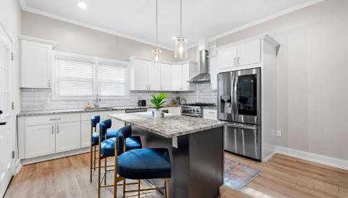 3BD with Rooftop & BBQ - 7Mins to Downtown Pittsburgh - Foto 3, stove, dishwasher