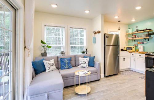 Cozy Cottage Minutes to Downtown Southport! - Foto 3