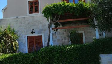 Apartment Ema in Postira - Foto 1