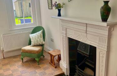 The Moorings - Just a few metres from the sea! - Photo 22