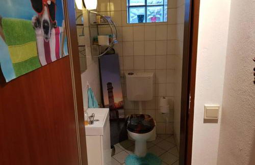 Ferienwohnung und Monteurwohnung mit großer begehbarer Dusche - Photo 10