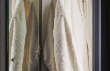 Luxury Hideaways - Photo 32