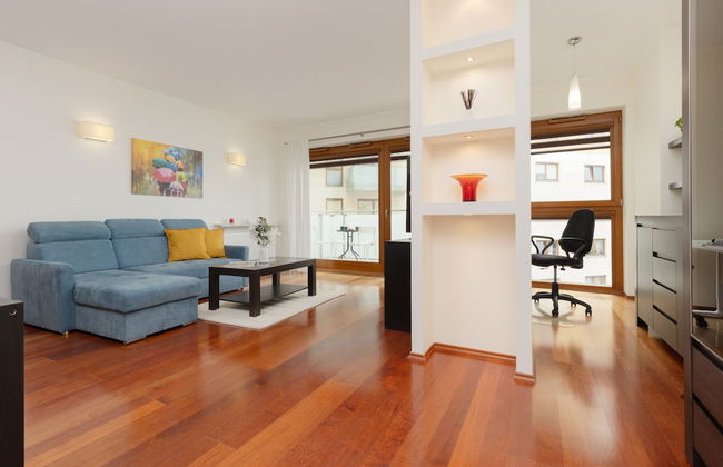 Apartment With 3 Rooms Bemowo by Renters - Foto 21