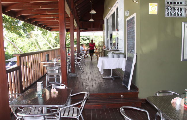 Surfers Self-Catering Chalets - Photo 20