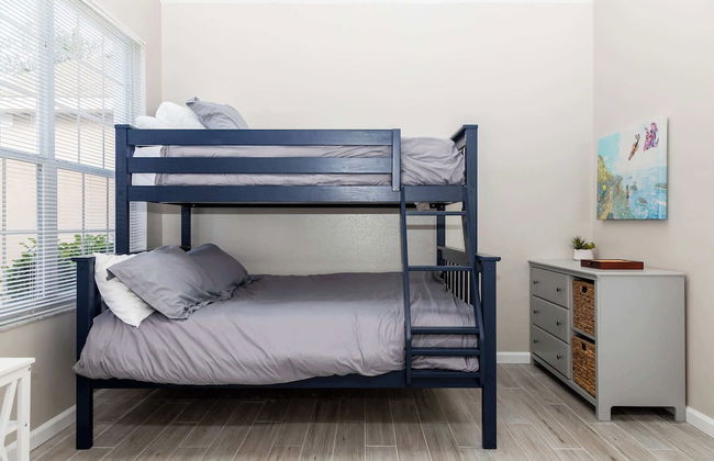 Mickey's Hide Away Screened-in Pool - Foto 7