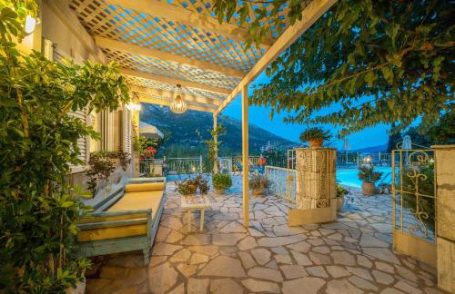 Villa Regina -Hidden Eden with Treehouse & Heated Pool - Foto 53