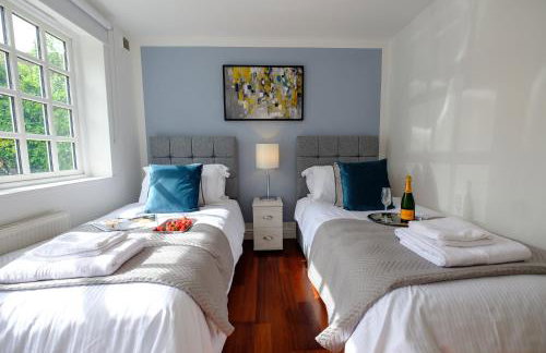 Riverwalk Apartment One - Photo 29