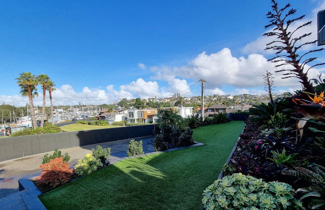 Fabulous Milford 1BR With Views & SkyTV - Foto 16