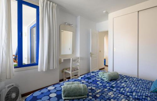 Charming Apartment with Terrace, Swimming pool and Sea views - Foto 19