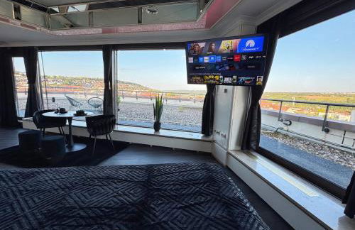 Deluxe Penthouse Suite zentral mit Goldstadtblick - Foto 18