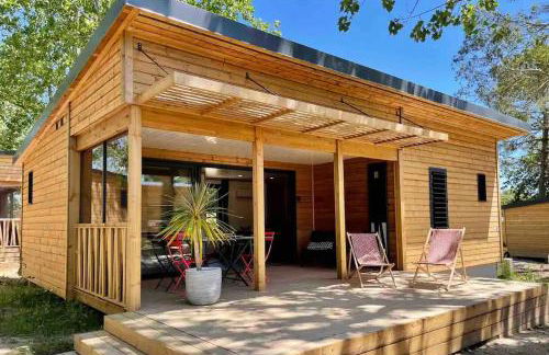 Cottage La Petite Bauloise - Piscine sous dôme - Parking - Foto 1