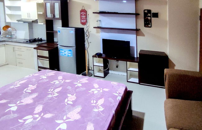 Lily Room at Apartment Cibubur Village - Foto 14