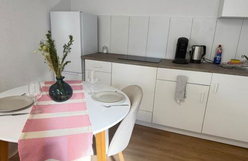 Modern Cozy Studio Apartment & Terrace - Photo 25