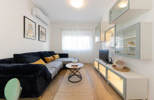 House Niko T with 6 apartments - Foto 52