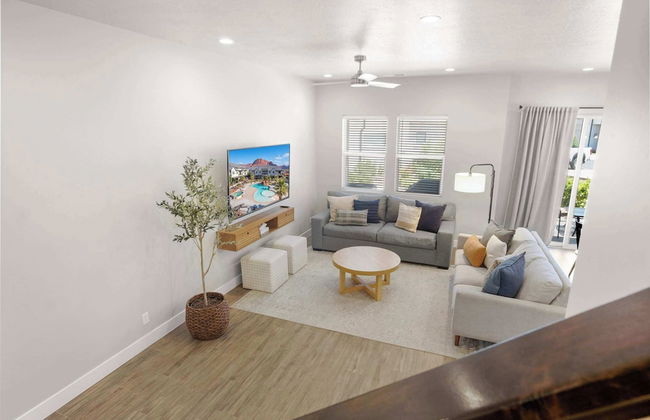 Coral Paradise Community Pool - Photo 17