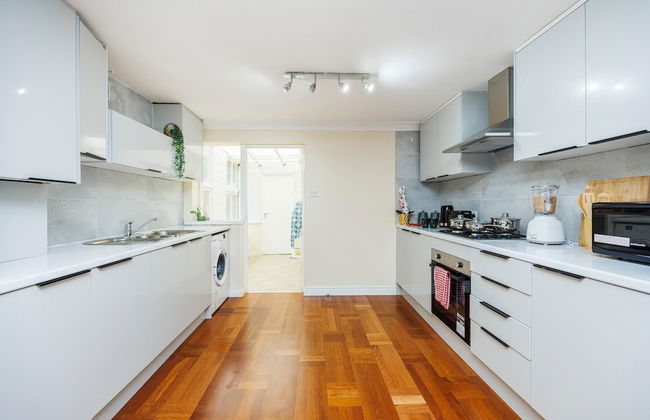 East Croydon Home - Contractors - Foto 1