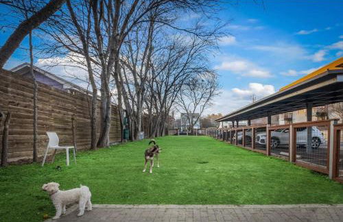 South Lamar Wellness Retreat Sauna Cold Plunge Gym - Photo 43