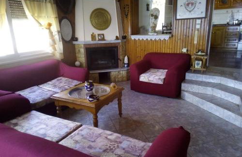 Georgia's - Photo 18