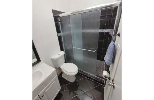 Spacious Family Friendly House 10 min to Zaragoza - Foto 10