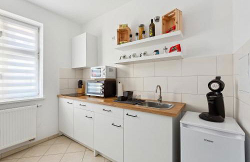 Larooms Merseburg - Apartment NS01 - 2 Zimmer - 4 Betten - Waschmaschine - Parkplatz - Foto 7