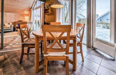 Amazing Apartment In Rechlin With Sauna - Photo 6