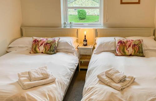 Hendricks Cottage - Photo 13