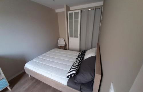 4 Apt T2 50 à 60 M2 déplacement "PRO" ou "couple avec enfants" Les Hauts De Bourg " - Foto 77