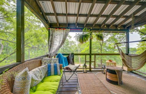 Great Cacapon Cabin with Mountain Views - Photo 23