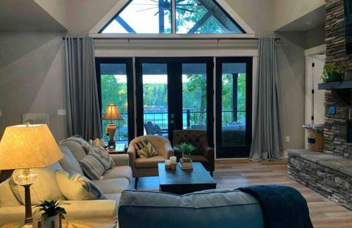 Waterfront 5BD/5BA Dock & 9P-Hottub - Foto 8