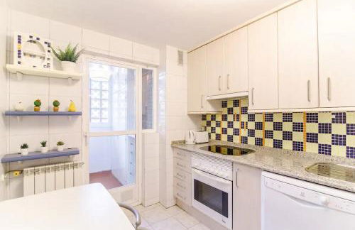 BRIGHT FLAT Parking/Wanda Metropolitano/Airport - Foto 5