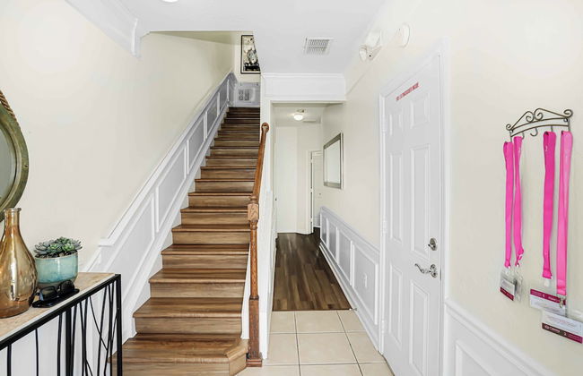 Spacious Townhome W/patio & Garage! Sleeps10 - Foto 5