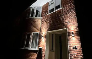 City centre home in Canterbury with free parking - Foto 42