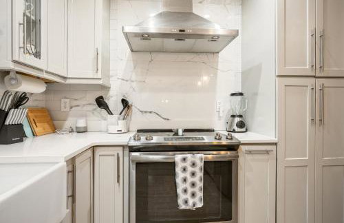 Charming Boston Retreat 3BR Parking Perfect for Families & Groups - Foto 25