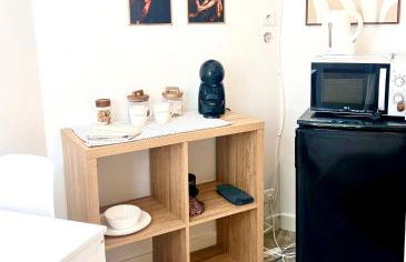 Chez gaillard petit studio sans cuisine entièrement rénové au calme - Foto 3