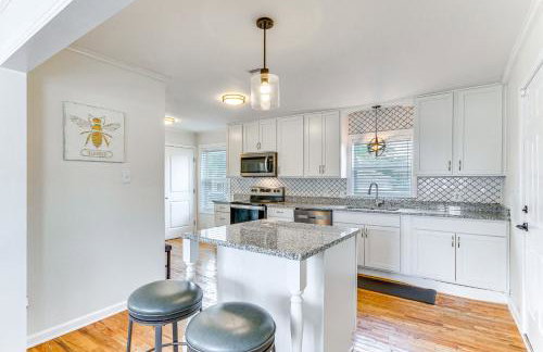 Pensacola Home with Covered Patio 1 Mi to Downtown! - Foto 6