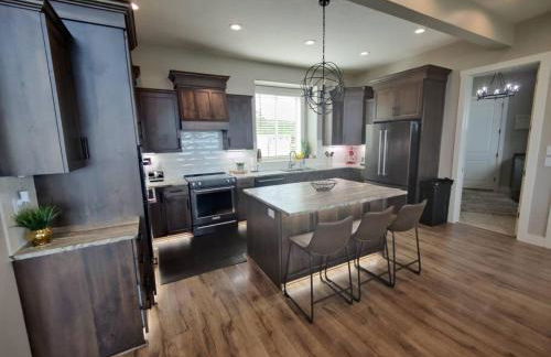 Paradise View Lodge - Amazing Lake Views, Playroom, Pool, HotTub! - Foto 71