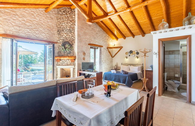 Villa Nionios Large Private Pool Walk to Beach Sea Views A C Wifi - 1033 - Foto 26