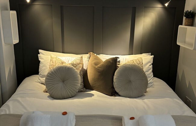 The Hive Apartment - Photo 7