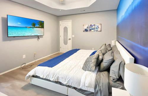 The Stay at Steuben Hot Tub 2 houses 6 BR - Photo 12